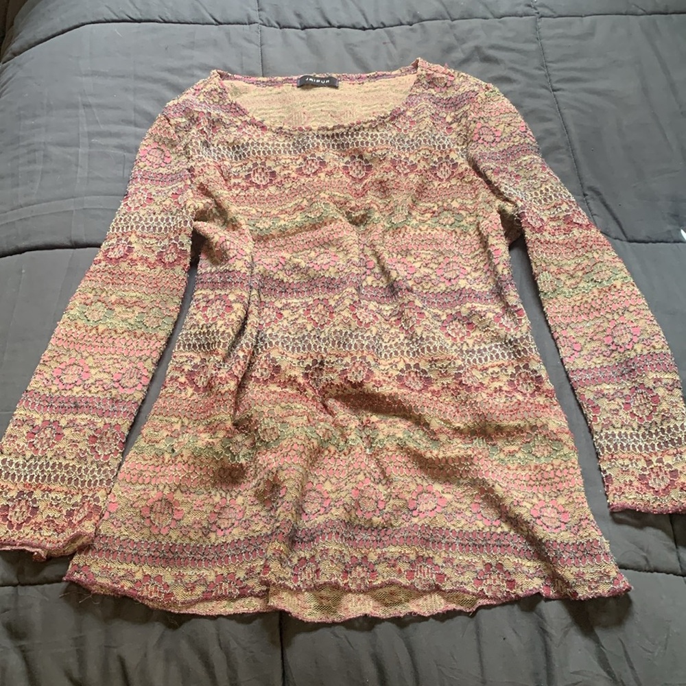 Unique pattern long sleeve blouse